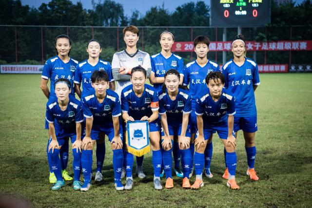 周琦14+16广东轻取首钢夺9连胜 曾凡博11+7